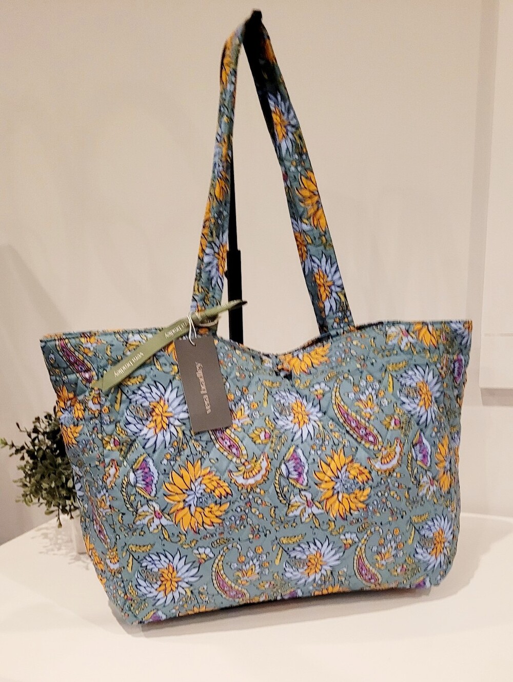 Vera Bradley Quilted Gemstone Paisley
